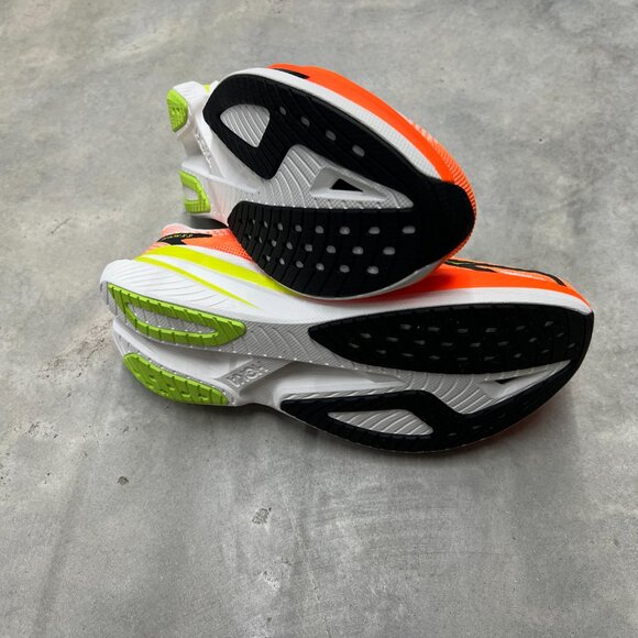Hoka Mach X 3 Men\'s Running Shoes White Orange Black 1168720/WNG - New